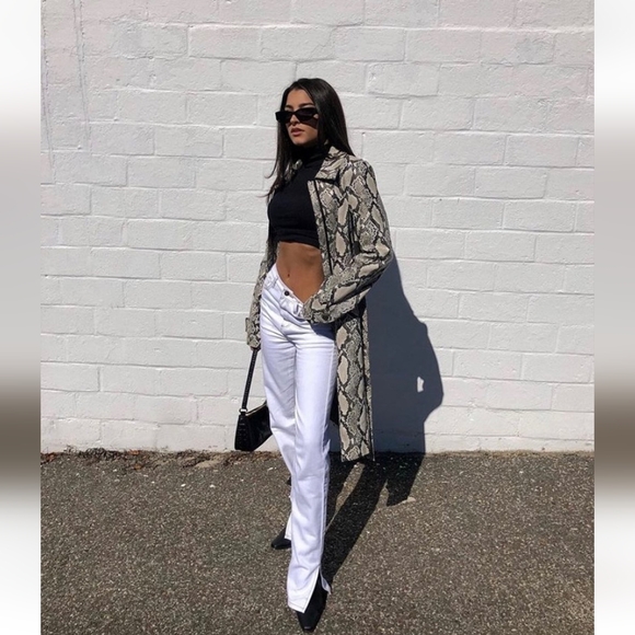 NWT Choosy Elizabeth Snakeskin Trench Coat Size Small - Picture 6 of 9